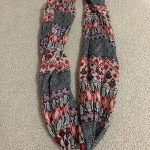 Aztec infinity scarf